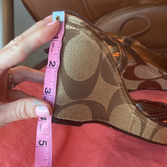 Coach size 6 wedge high heels shoes great condition. - Picture 13 of 17